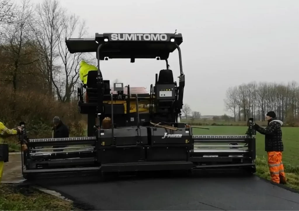 Rental Asphalt Finisher